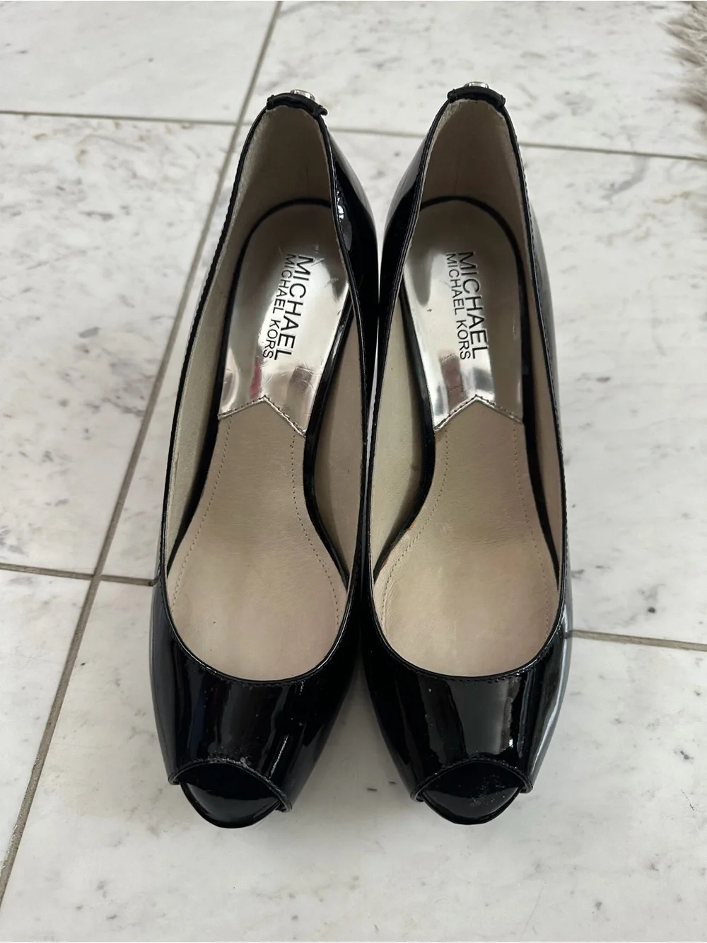 Michael Kors Black Patent Leather Peep-Toe Heels Size 7